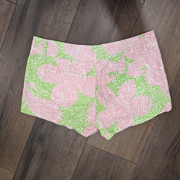 Lilly Pulitzer The Walsh Short - Size 4 - Picture 9 of 13